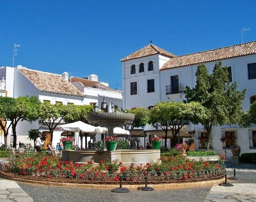 Spacious Apartment With Terrace And Garden Close To The Sea Estepona