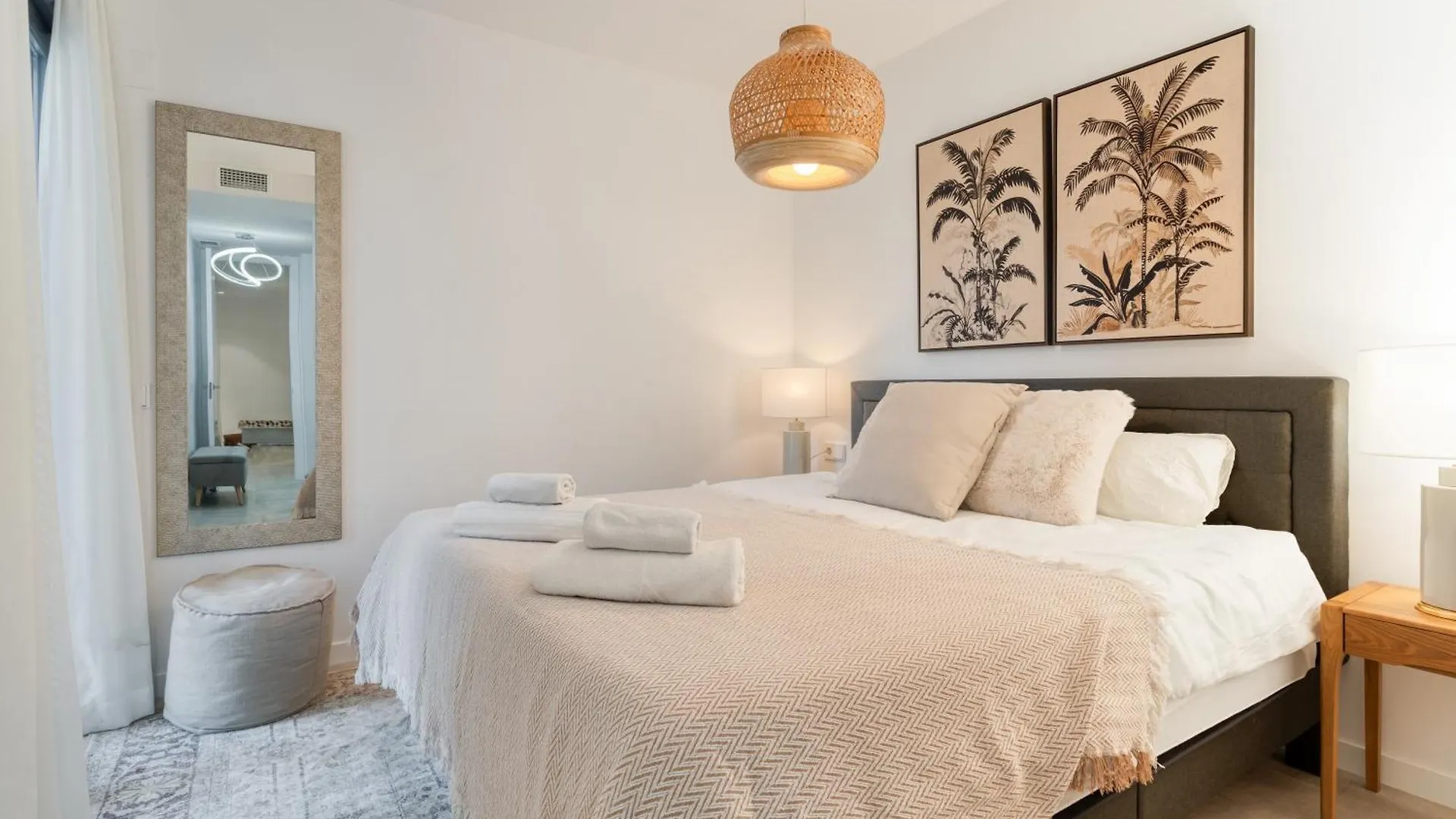 Spacious Apartment With Terrace And Garden Close To The Sea Estepona